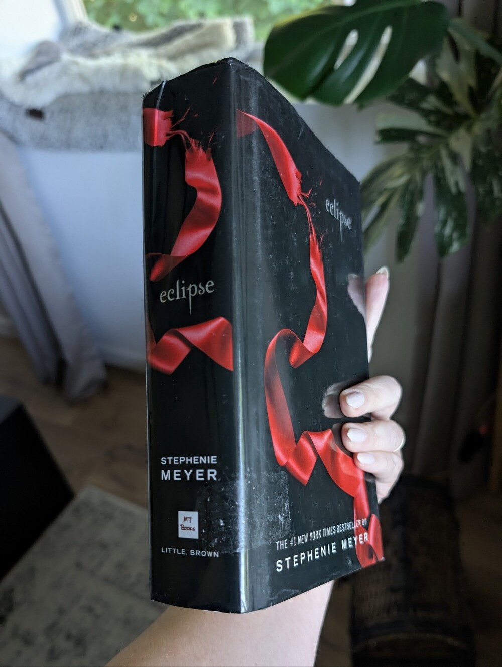 Eclipse by Stephenie Meyer